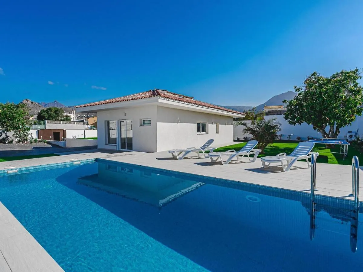 303 Villa Casa Jardin Con Piscina Y Gran Jardin Адехе 0*,  Испания
