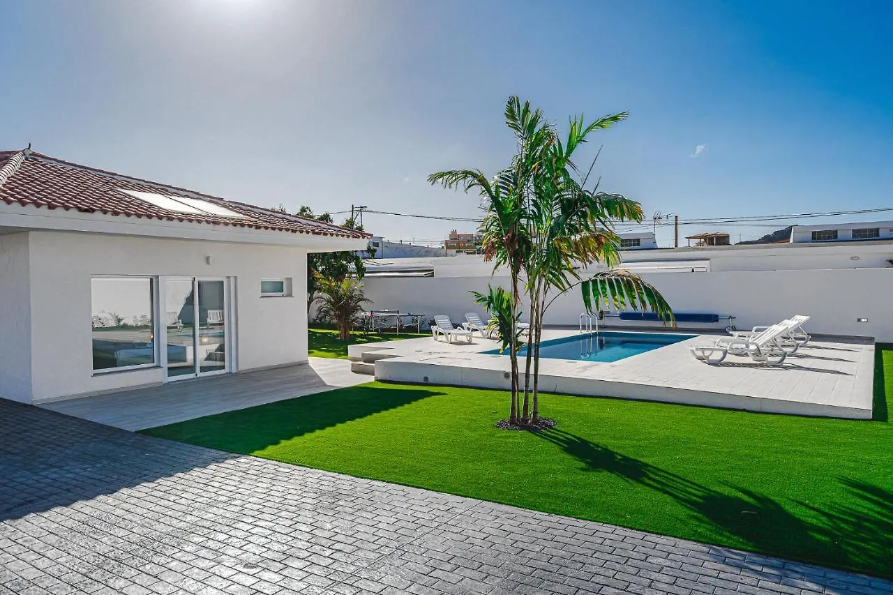 303 Villa Casa Jardin Con Piscina Y Gran Jardin Адехе