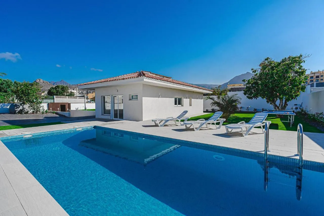 303 Villa Casa Jardin Con Piscina Y Gran Jardin Адехе